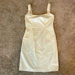 Sleeveless Elie Tahari knee length dress